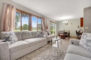 8775 Maplebrook Pkwy N, Brooklyn Park, MN 55445 - Photo 13