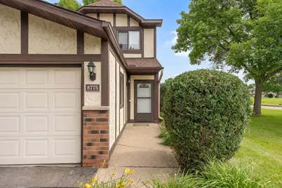 8775 Maplebrook Parkway N, Brooklyn Park, MN 55445 - Photo 5