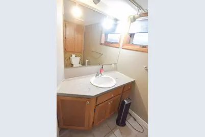 310 Kendall Avenue N, Thief River Falls, MN 56701 - Photo 15