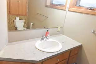 310 Kendall Ave N, Thief River Falls, MN 56701 - Photo 15