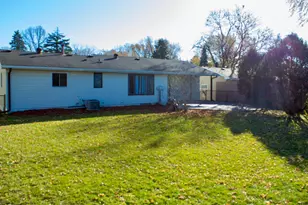 3101 Independence Ave N, New Hope, MN 55427 - Photo 27