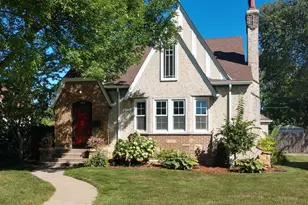 2600 Victory Memorial Dr, Minneapolis, MN 55412 - Photo 1