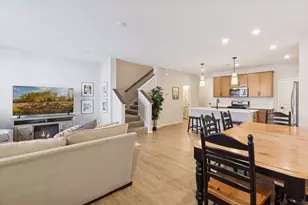 14548 Twin Lakes Cir, Burnsville, MN 55306 - Photo 3