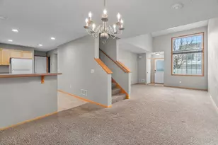 6422 Lakota Tr, Circle Pines, MN 55014 - Photo 13