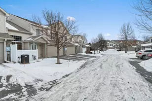 6422 Lakota Tr, Circle Pines, MN 55014 - Photo 3