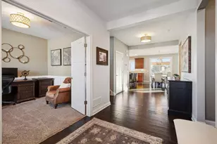 9785 Emerson Ct, Eden Prairie, MN 55347 - Photo 5