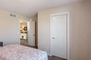 9785 Emerson Ct, Eden Prairie, MN 55347 - Photo 33