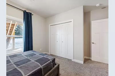 9785 Emerson Court, Eden Prairie, MN 55347 - Photo 47