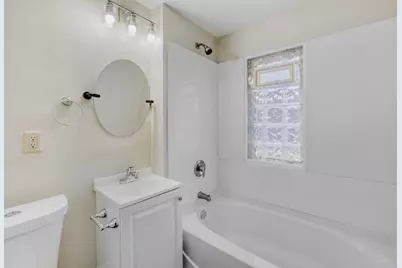 595 Hawthorne Avenue E, Saint Paul, MN 55130 - Photo 13