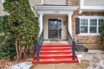 111309 Village Road, Chaska, MN 55318 - Photo 3