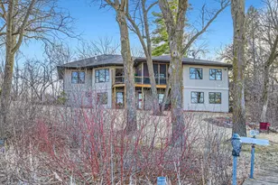 19900 Cottagewood Rd, Deephaven, MN 55331 - Photo 53