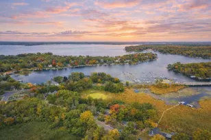 19900 Cottagewood Rd, Deephaven, MN 55331 - Photo 59