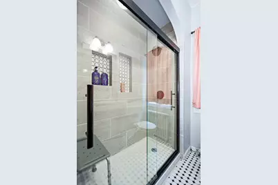 1110 Thomas Avenue N, Minneapolis, MN 55411 - Photo 15