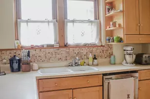 210 E 6th St, Morris, MN 56267 - Photo 23