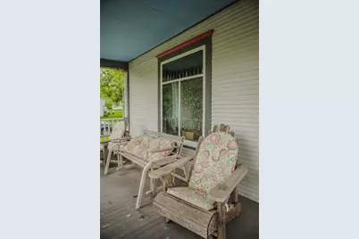 210 E 6th Street, Morris, MN 56267 - Photo 5