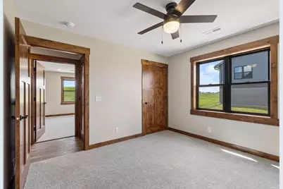 466 Coyote Way, New Richmond, WI 54017 - Photo 23