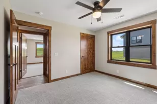466 Coyote Way, New Richmond, WI 54017 - Photo 23