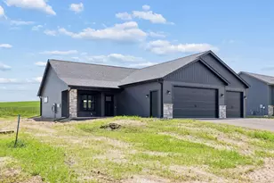 466 Coyote Way, New Richmond, WI 54017 - Photo 31