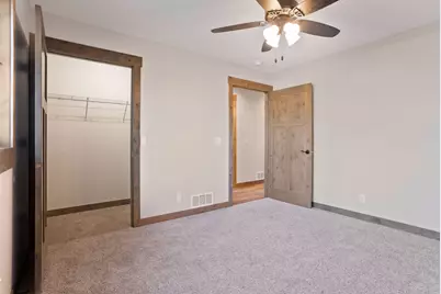 466 Coyote Way, New Richmond, WI 54017 - Photo 29