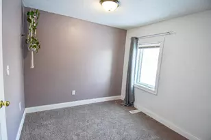 1009 Dewey Ave N, Thief River Falls, MN 56701 - Photo 25