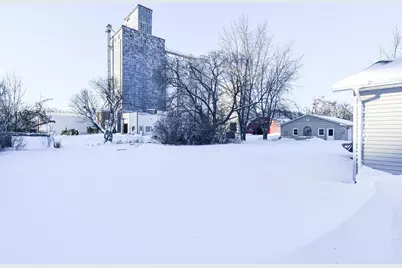 1009 Dewey Avenue N, Thief River Falls, MN 56701 - Photo 27