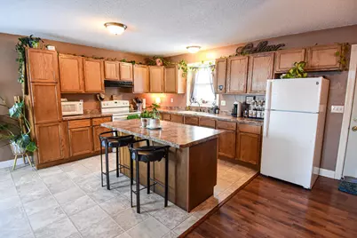 1009 Dewey Avenue N, Thief River Falls, MN 56701 - Photo 5