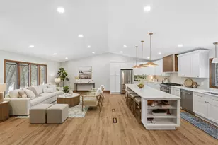 12011 Golden Acre Dr, Minnetonka, MN 55305 - Photo 5