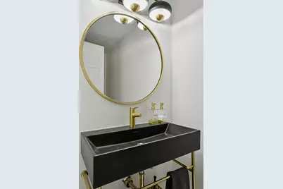 425 Ferndale Road N, Wayzata, MN 55391 - Photo 61