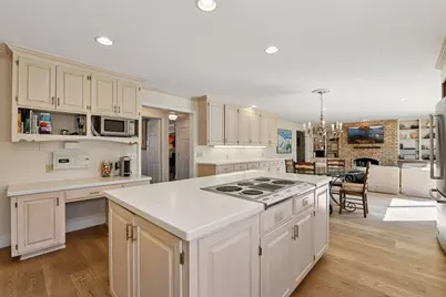 425 Ferndale Road N, Wayzata, MN 55391 - Photo 23