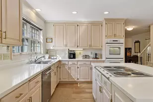 425 Ferndale Road N, Wayzata, MN 55391 - Photo 19