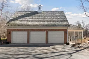 425 Ferndale Road N, Wayzata, MN 55391 - Photo 69