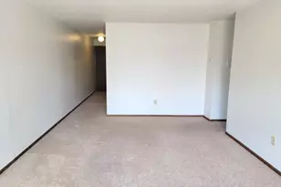 415 S Wasson Ln, River Falls, WI 54022 - Photo 9