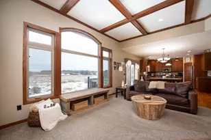 610 E Rolling Hills Dr, Le Center, MN 56057 - Photo 7