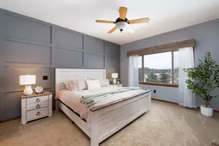 610 E Rolling Hills Dr, Le Center, MN 56057 - Photo 13