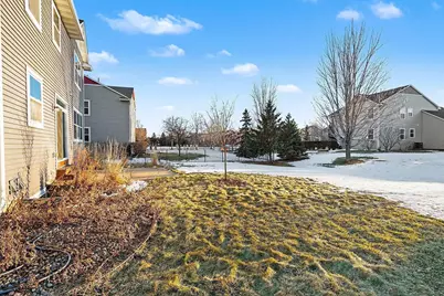 11169 Walnut Lane, Woodbury, MN 55129 - Photo 3