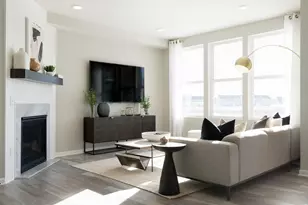 4745 Airlake Dr, Woodbury, MN 55129 - Photo 19