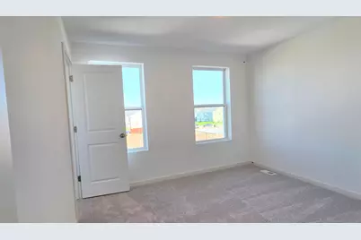 4745 Airlake Drive, Woodbury, MN 55129 - Photo 11