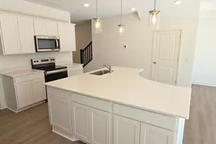 4747 Airlake Dr, Woodbury, MN 55129 - Photo 1