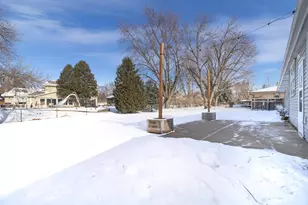 7064 Glenross Rd, Woodbury, MN 55125 - Photo 37