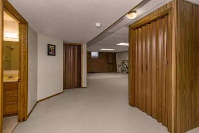 7064 Glenross Road, Woodbury, MN 55125 - Photo 33