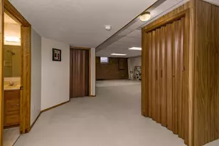 7064 Glenross Rd, Woodbury, MN 55125 - Photo 33