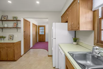 7064 Glenross Road, Woodbury, MN 55125 - Photo 15