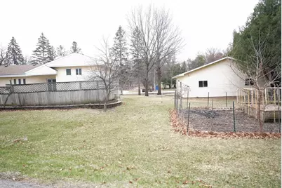 2200 10th Avenue SW, Austin, MN 55912 - Photo 7