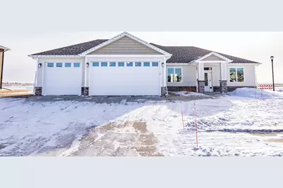 4268 Pine Parkway S, Fargo, ND 58104 - Photo 3