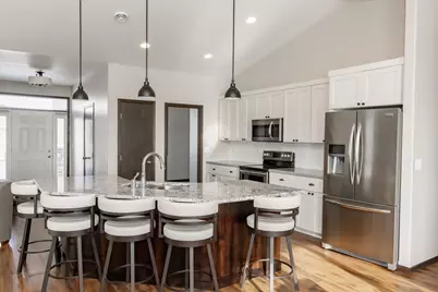 4268 Pine Parkway S, Fargo, ND 58104 - Photo 17