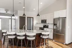 4268 Pine Pkwy S, Fargo, ND 58104 - Photo 17