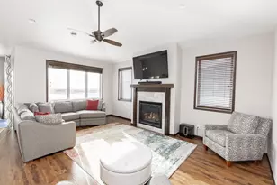 4268 Pine Pkwy S, Fargo, ND 58104 - Photo 9