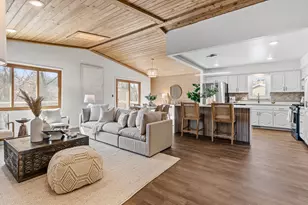 104 Belmont Rd, Apple Valley, MN 55124 - Photo 1