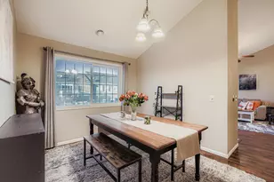 6887 Folkestone Rd, Apple Valley, MN 55124 - Photo 11