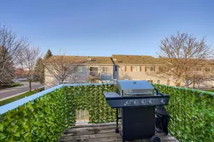 6887 Folkestone Rd, Apple Valley, MN 55124 - Photo 21